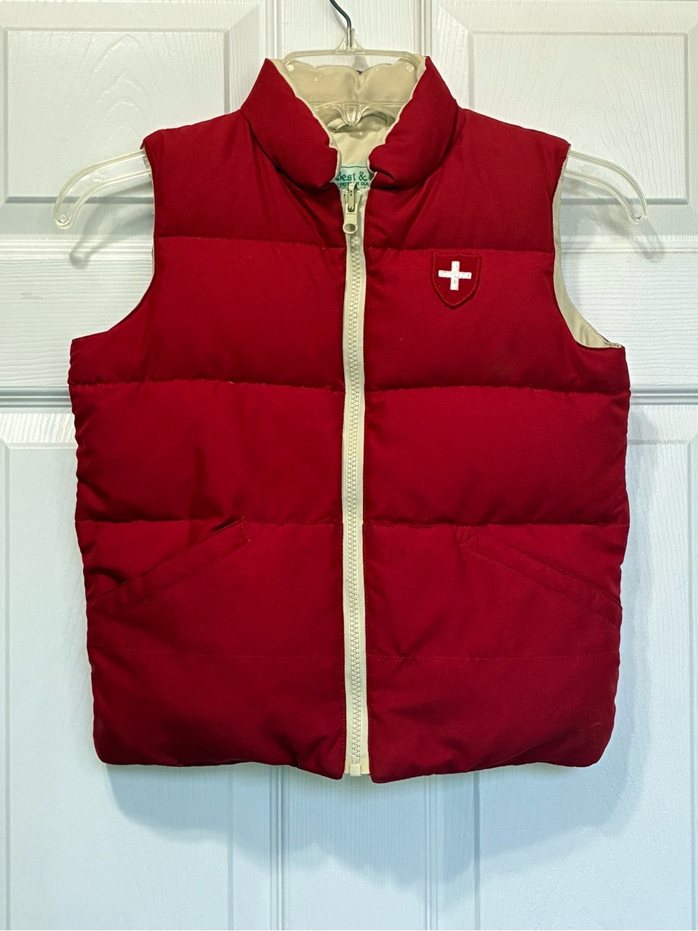 Best & Co. Down Filled Puffer Vest Youth 6 Red Zip Close Pockets Fall School